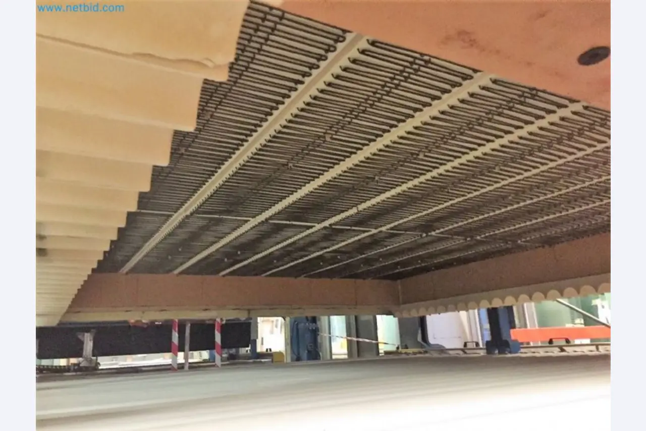 Sale of a complete warehouse of machinery for the glass industry in Spain-4