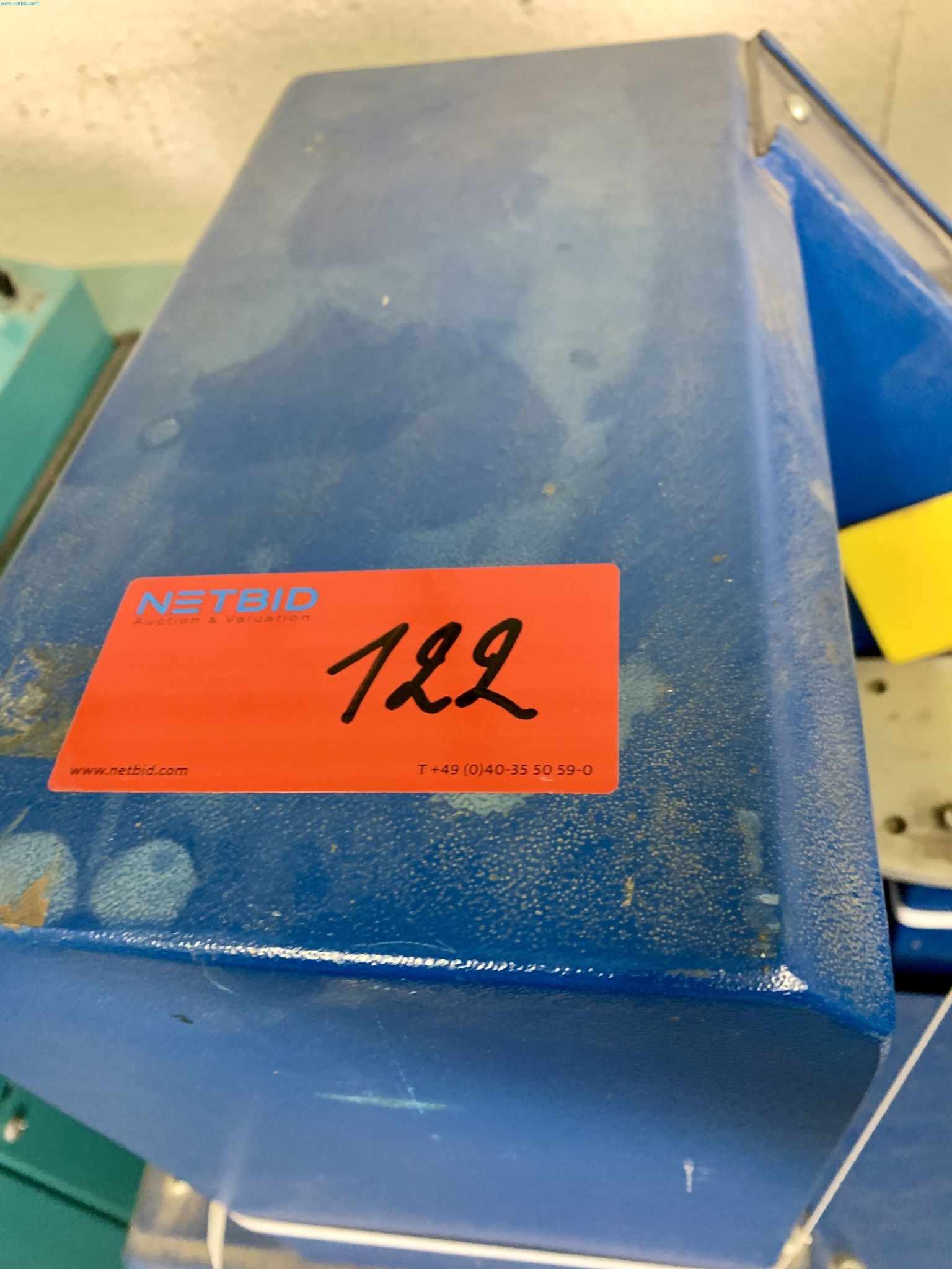 Sale of a complete warehouse of machinery for the glass industry in Spain-3