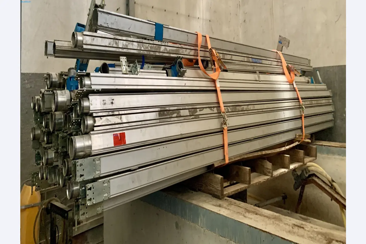 Sale of a complete warehouse of machinery for the glass industry in Spain-13