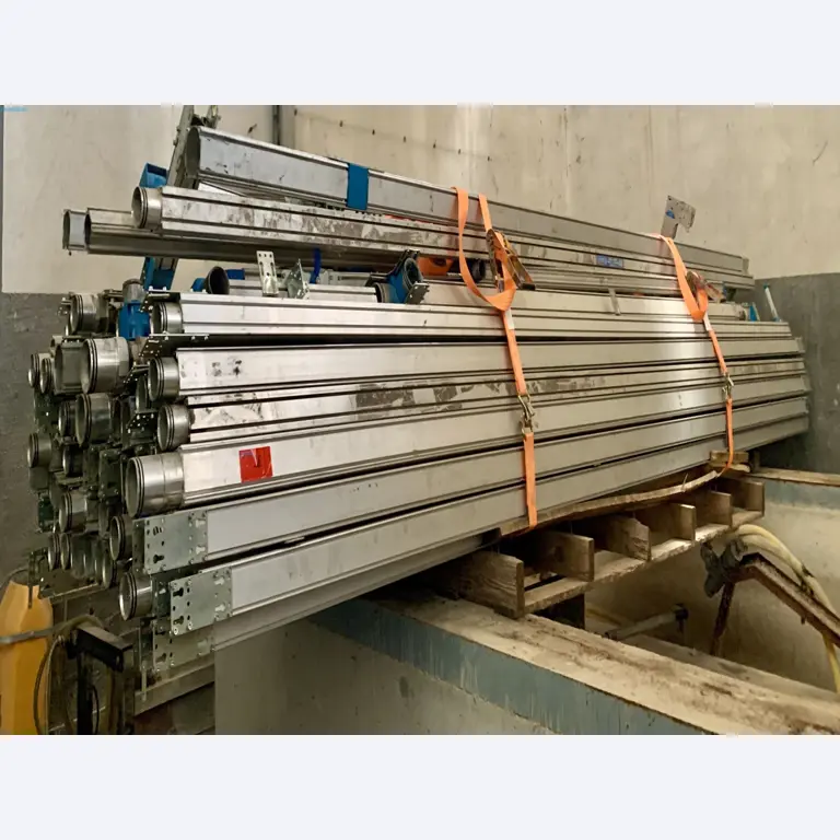 Sale of a complete warehouse of machinery for the glass industry in Spain-13