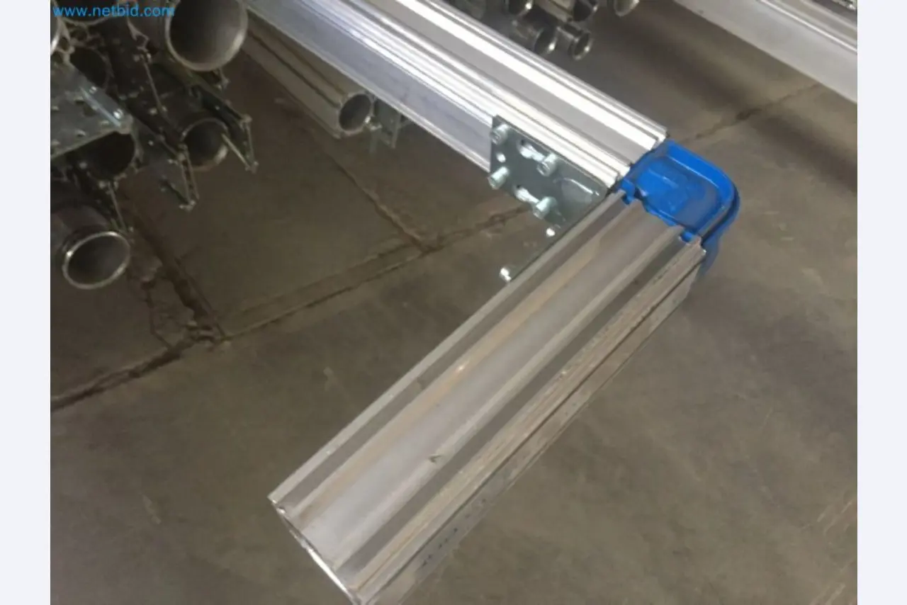 Sale of a complete warehouse of machinery for the glass industry in Spain-9