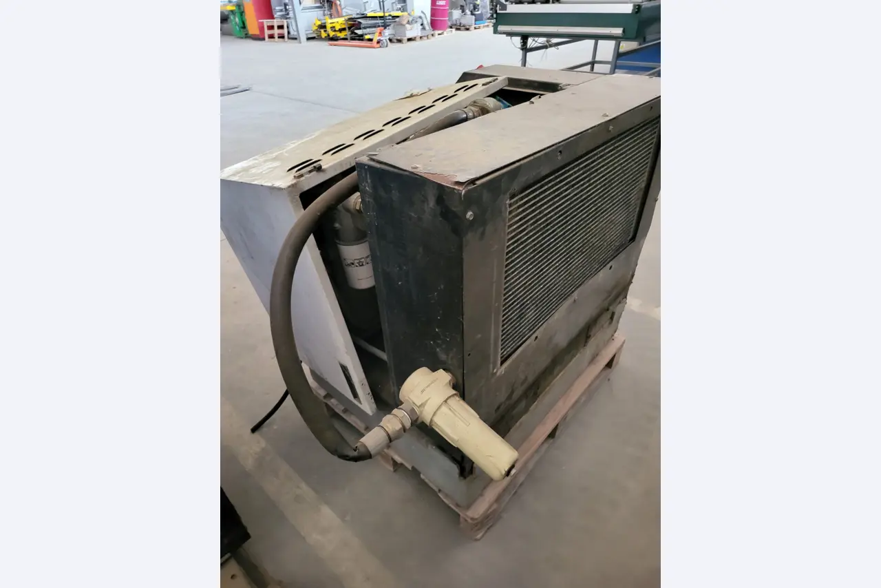 Sale of a complete warehouse of machinery for the glass industry in Spain-2