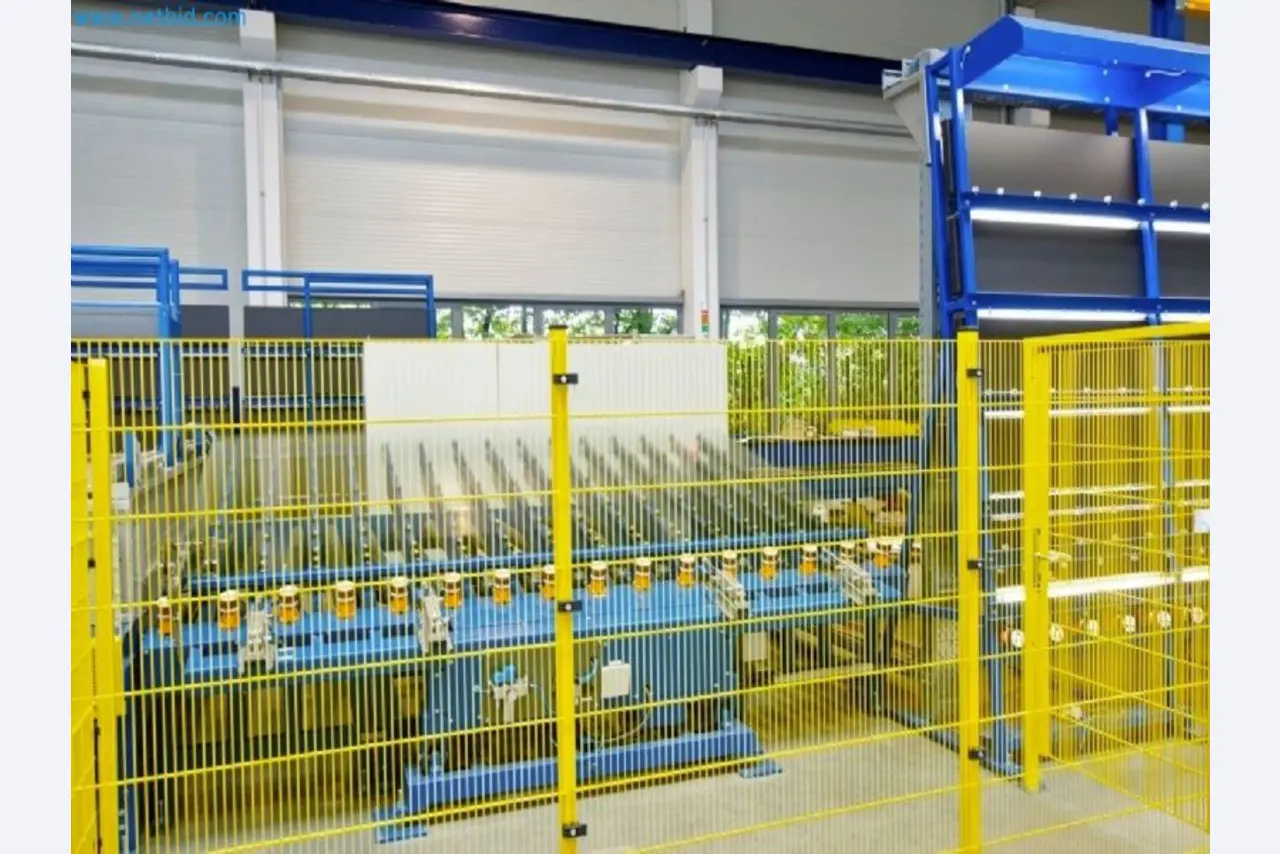 Sale of a complete warehouse of machinery for the glass industry in Spain-18