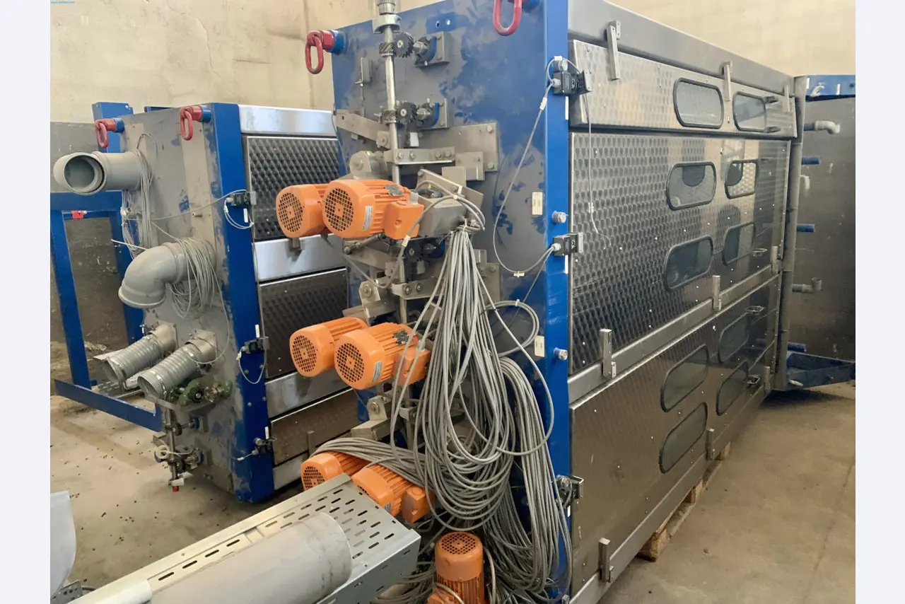 Sale of a complete warehouse of machinery for the glass industry in Spain-24