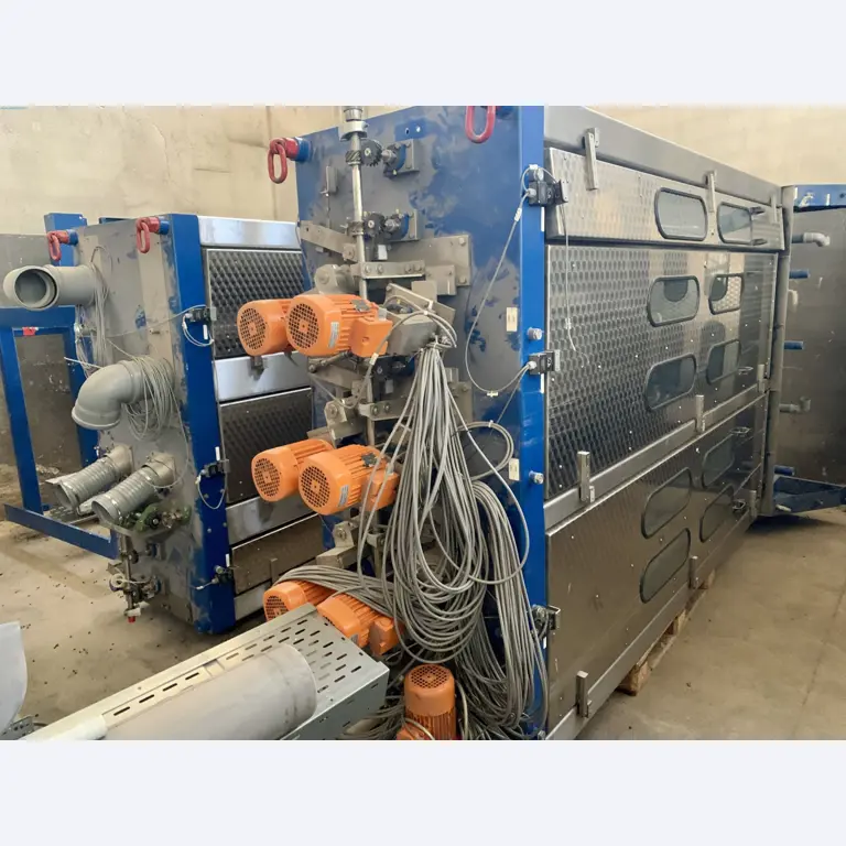 Sale of a complete warehouse of machinery for the glass industry in Spain-24