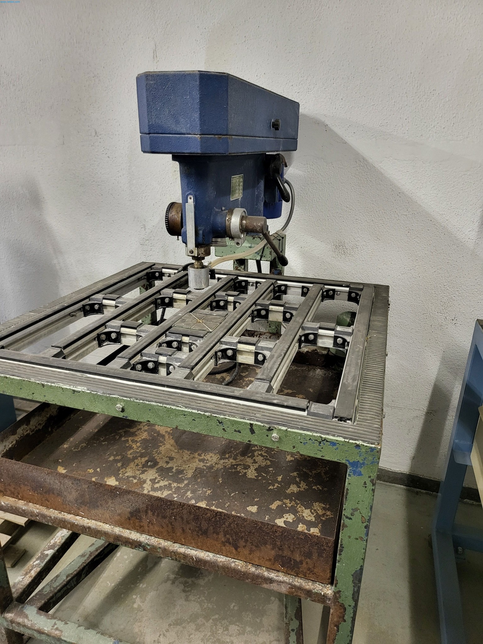 Sale of a complete warehouse of machinery for the glass industry in Spain-2