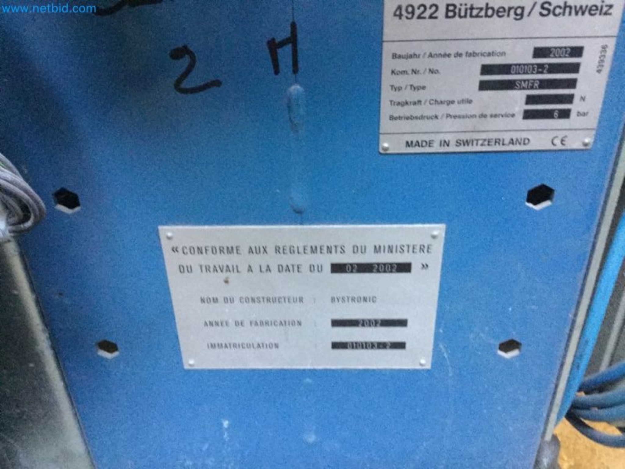 Sale of a complete warehouse of machinery for the glass industry in Spain-10