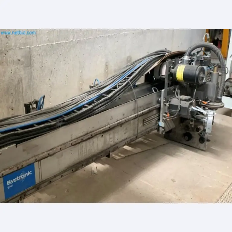 Sale of a complete warehouse of machinery for the glass industry in Spain-1