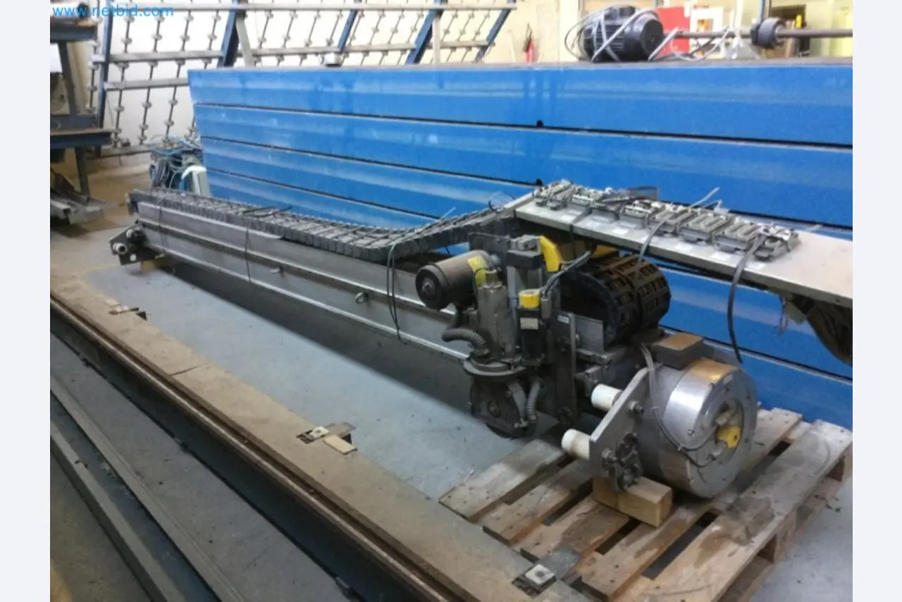 Sale of a complete warehouse of machinery for the glass industry in Spain-9