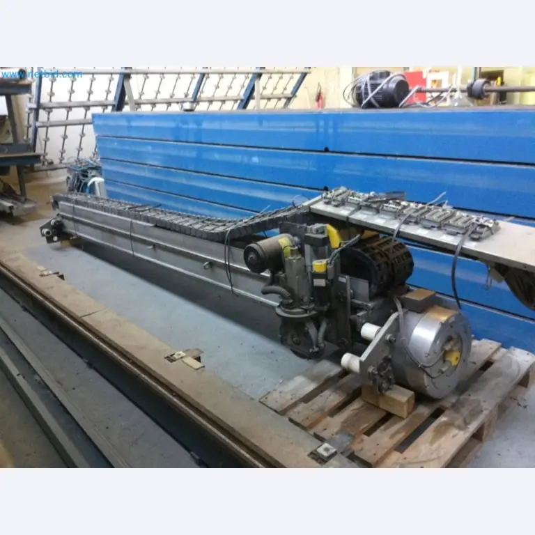 Sale of a complete warehouse of machinery for the glass industry in Spain-9