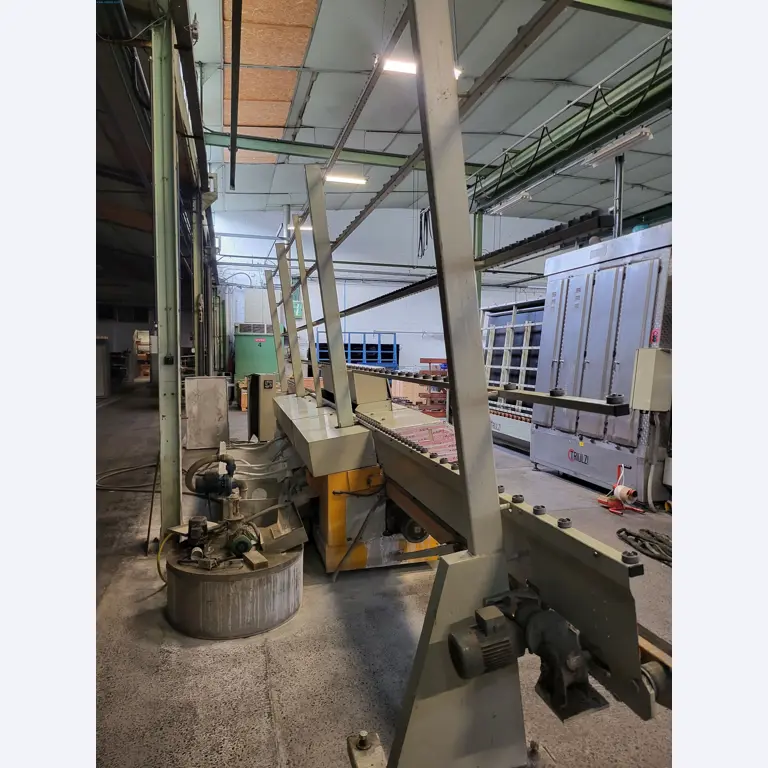 Sale of a complete warehouse of machinery for the glass industry in Spain-8