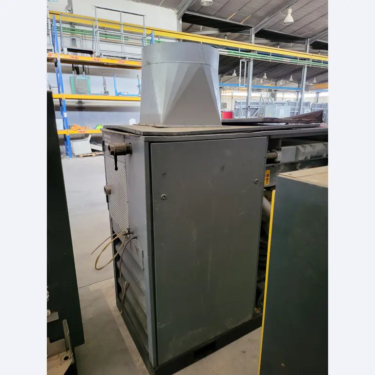 Sale of a complete warehouse of machinery for the glass industry in Spain-4