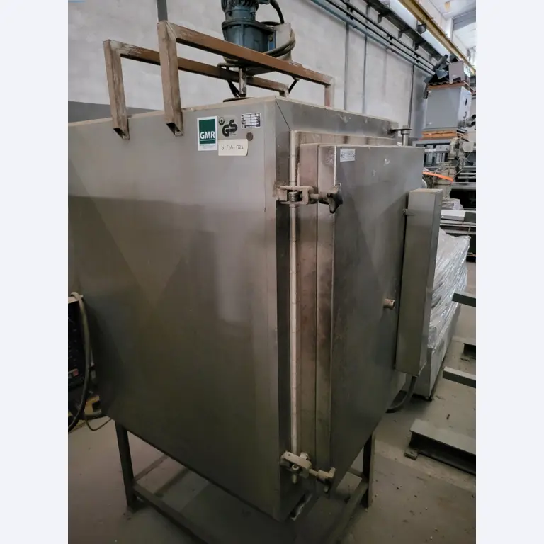 Sale of a complete warehouse of machinery for the glass industry in Spain-1