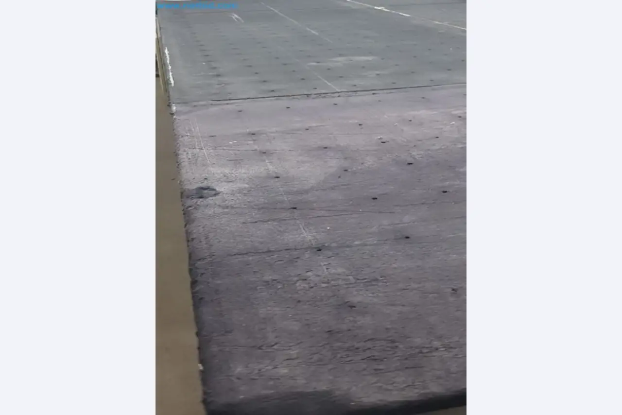 Sale of a complete warehouse of machinery for the glass industry in Spain-4