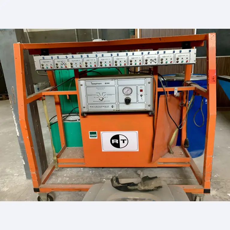 Sale of a complete warehouse of machinery for the glass industry in Spain-3