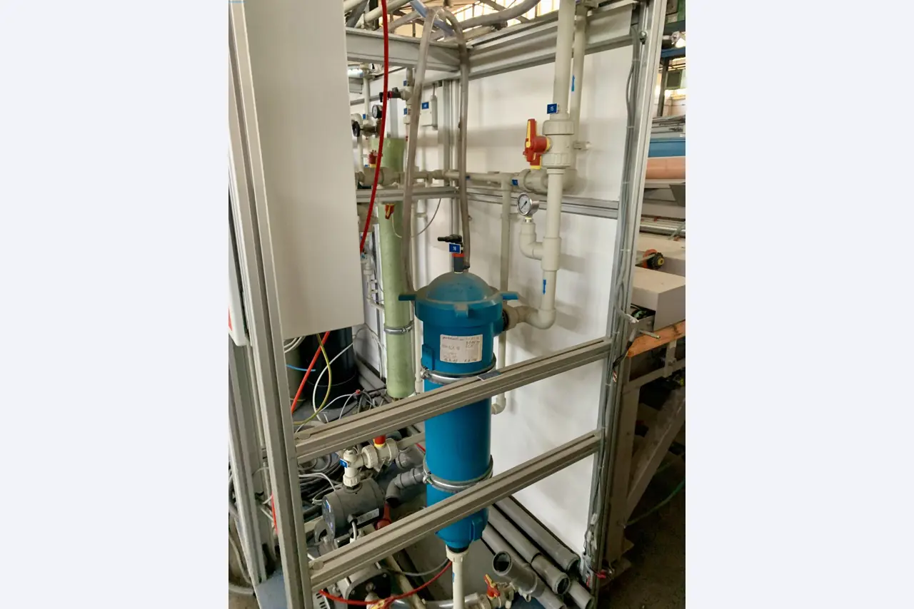 Sale of a complete warehouse of machinery for the glass industry in Spain-3