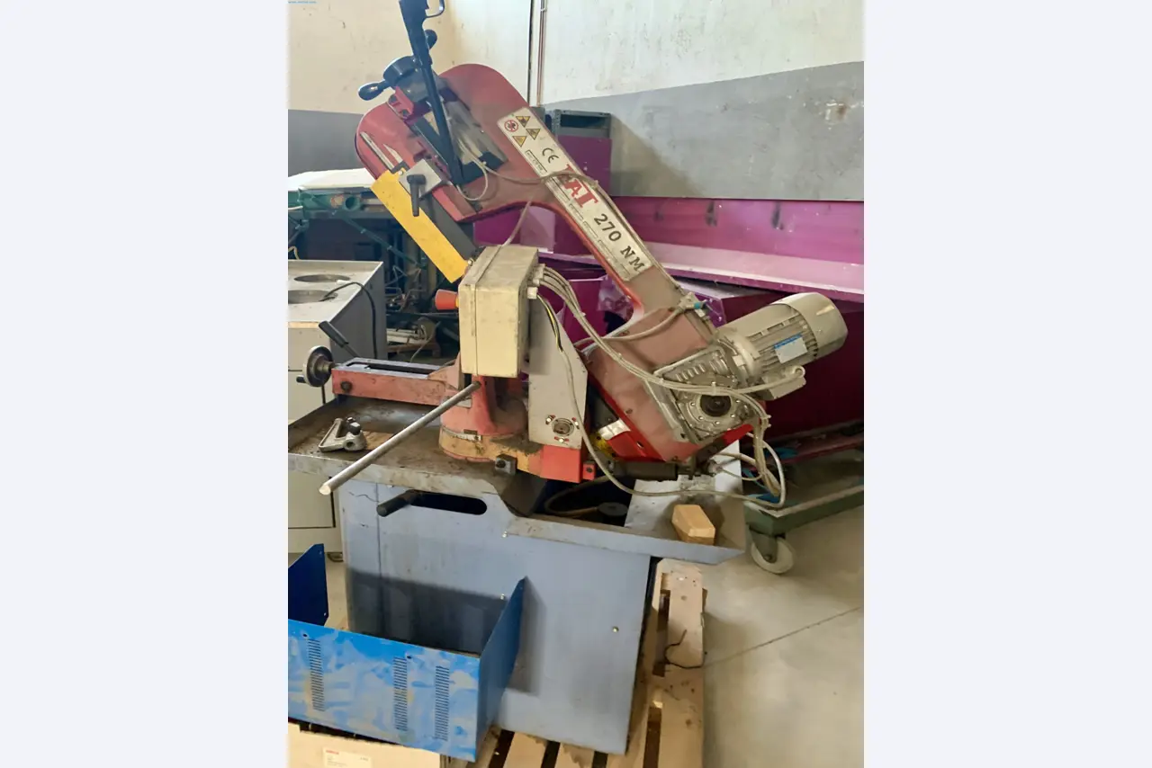 Sale of a complete warehouse of machinery for the glass industry in Spain-4