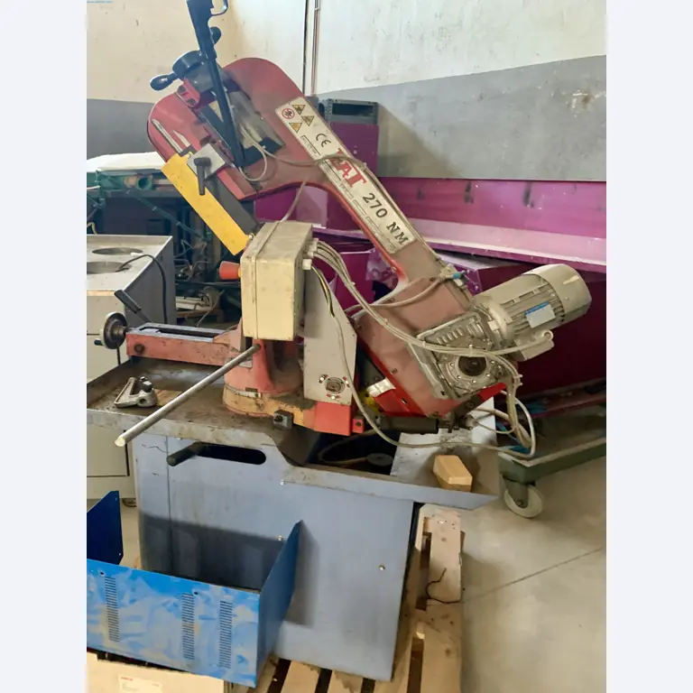 Sale of a complete warehouse of machinery for the glass industry in Spain-4