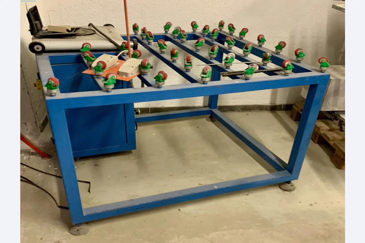 Venta de un almacén completo de maquinaria para la producción de vidrio en España-6