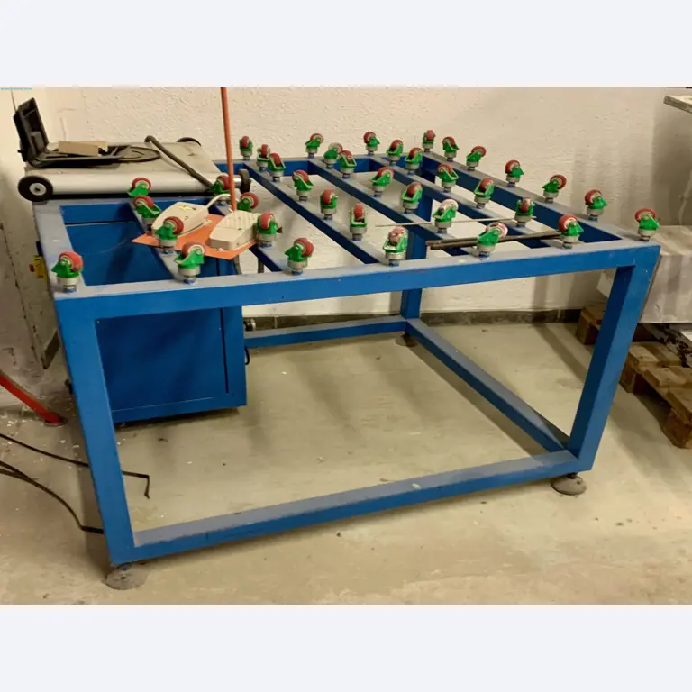 Venta de un almacén completo de maquinaria para la producción de vidrio en España-6