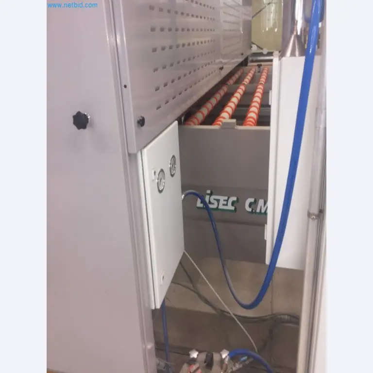 Sale of a complete warehouse of machinery for the glass industry in Spain-11