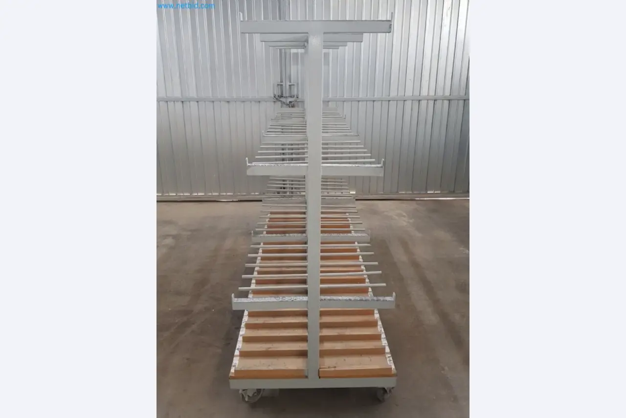 Verkauf eines kompletten Maschinenlagers für die Glasfertigung in Spanien-3