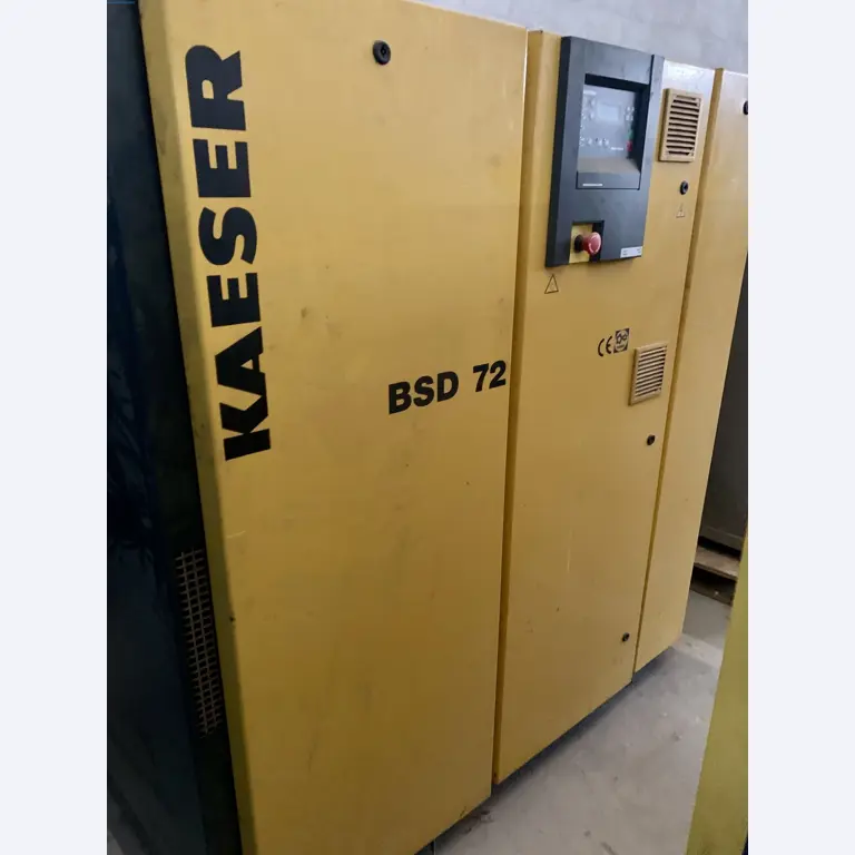 Sale of a complete warehouse of machinery for the glass industry in Spain-13