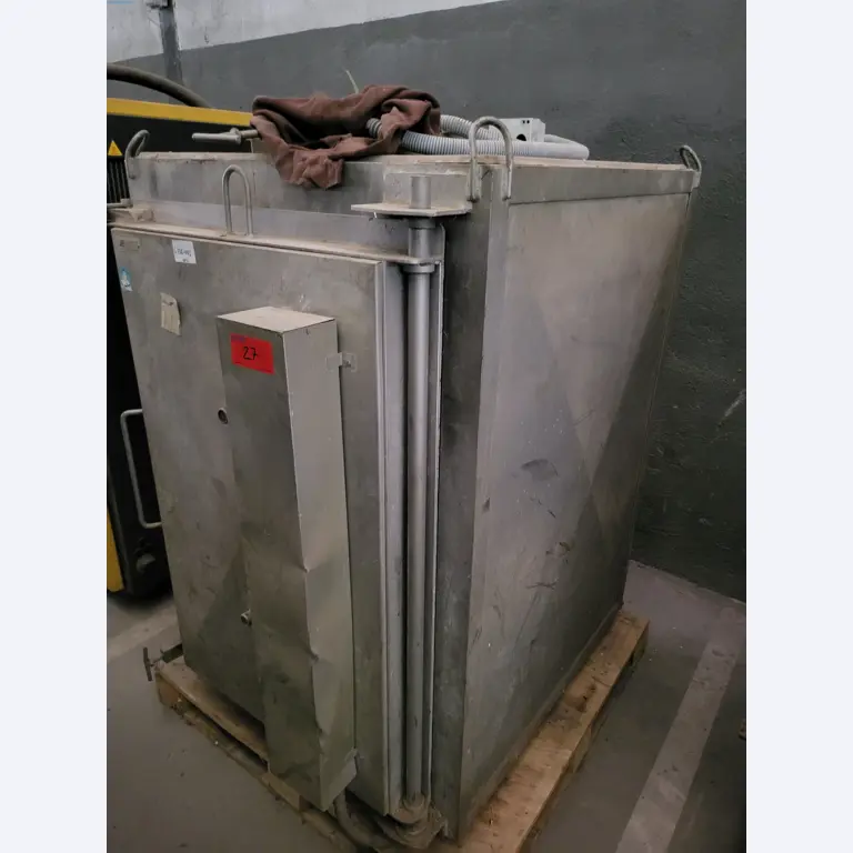 Sale of a complete warehouse of machinery for the glass industry in Spain-1