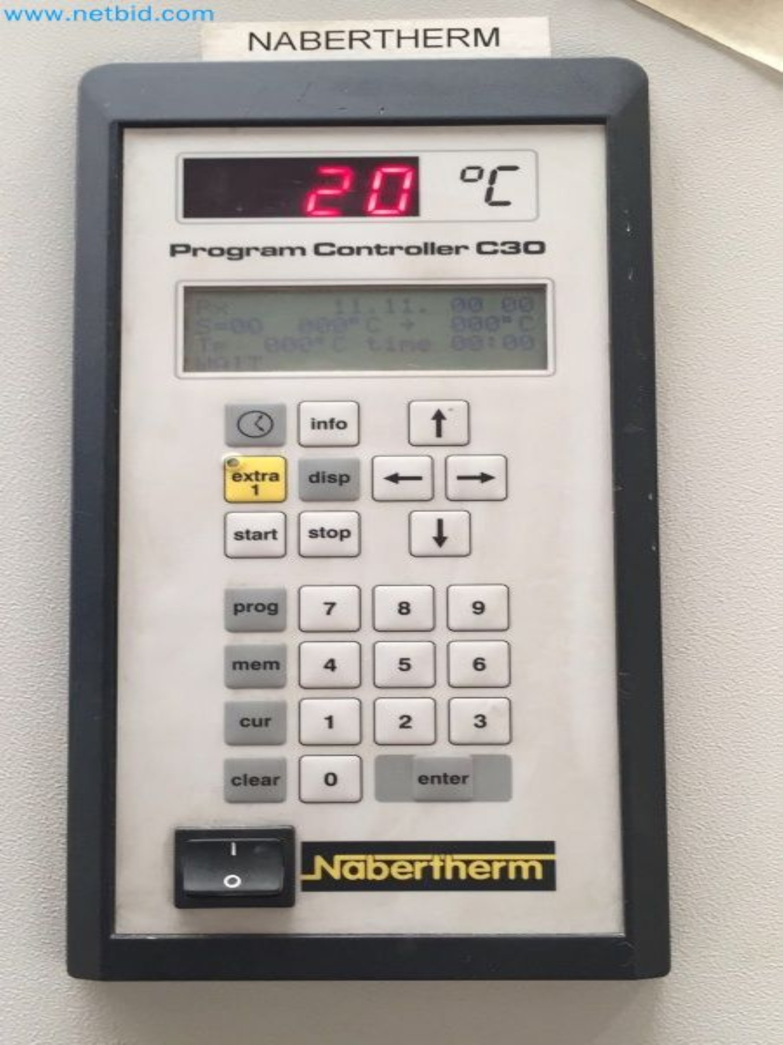 Sale of a complete warehouse of machinery for the glass industry in Spain-5