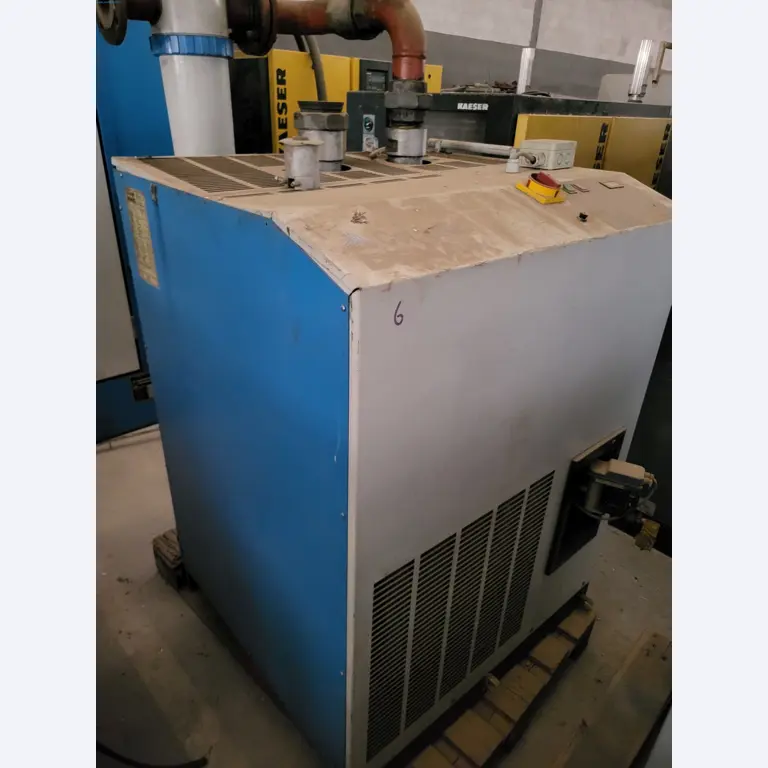 Sale of a complete warehouse of machinery for the glass industry in Spain-1