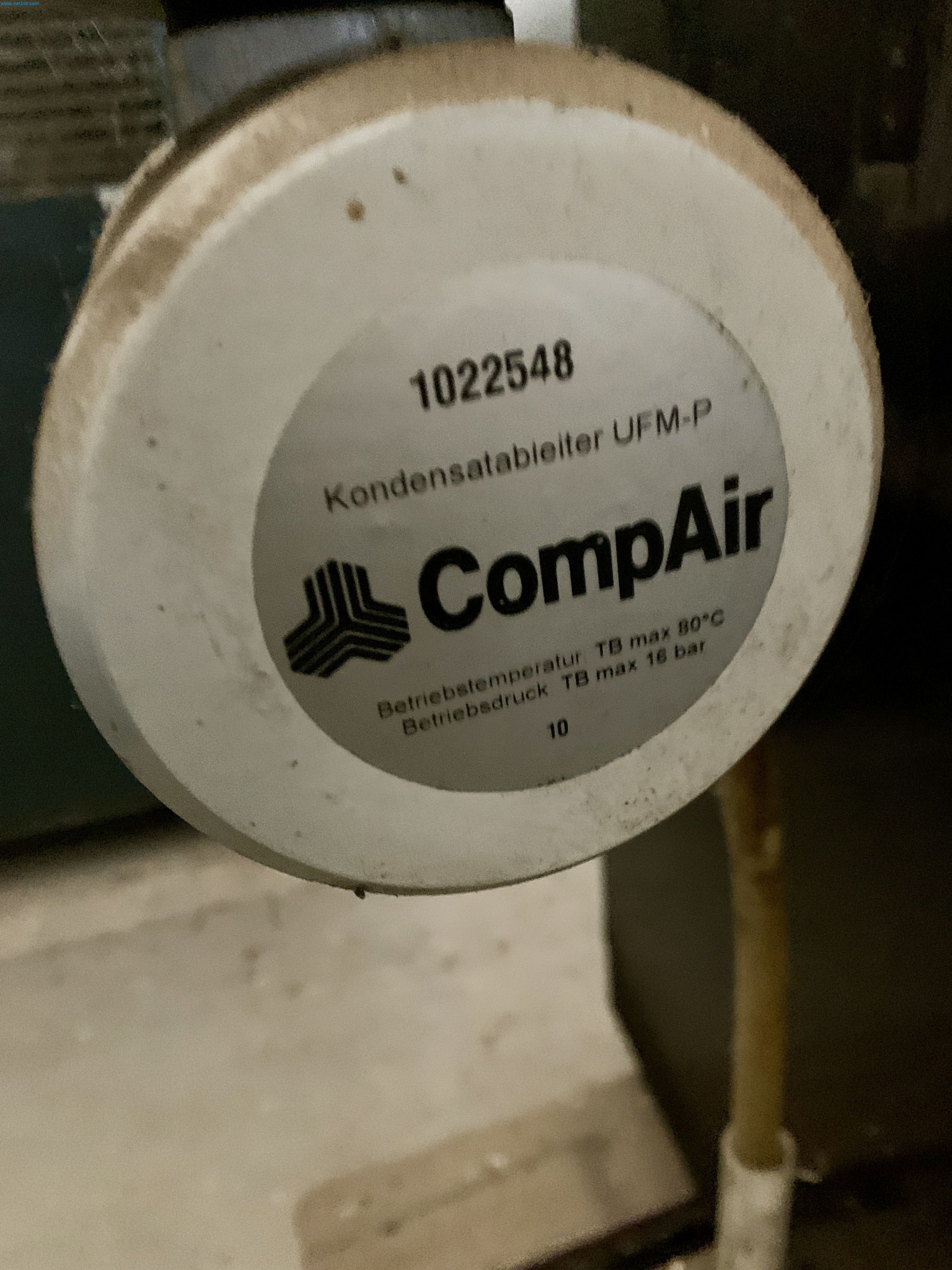 Sale of a complete warehouse of machinery for the glass industry in Spain-6