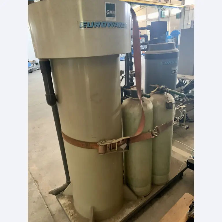 Sale of a complete warehouse of machinery for the glass industry in Spain-1