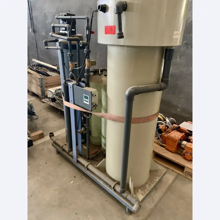 Sale of a complete warehouse of machinery for the glass industry in Spain-2