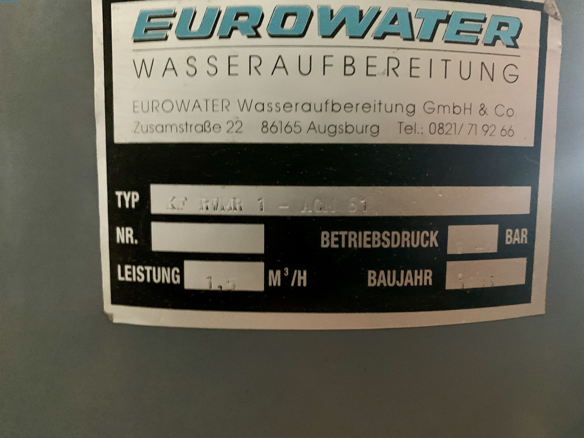Sale of a complete warehouse of machinery for the glass industry in Spain-4