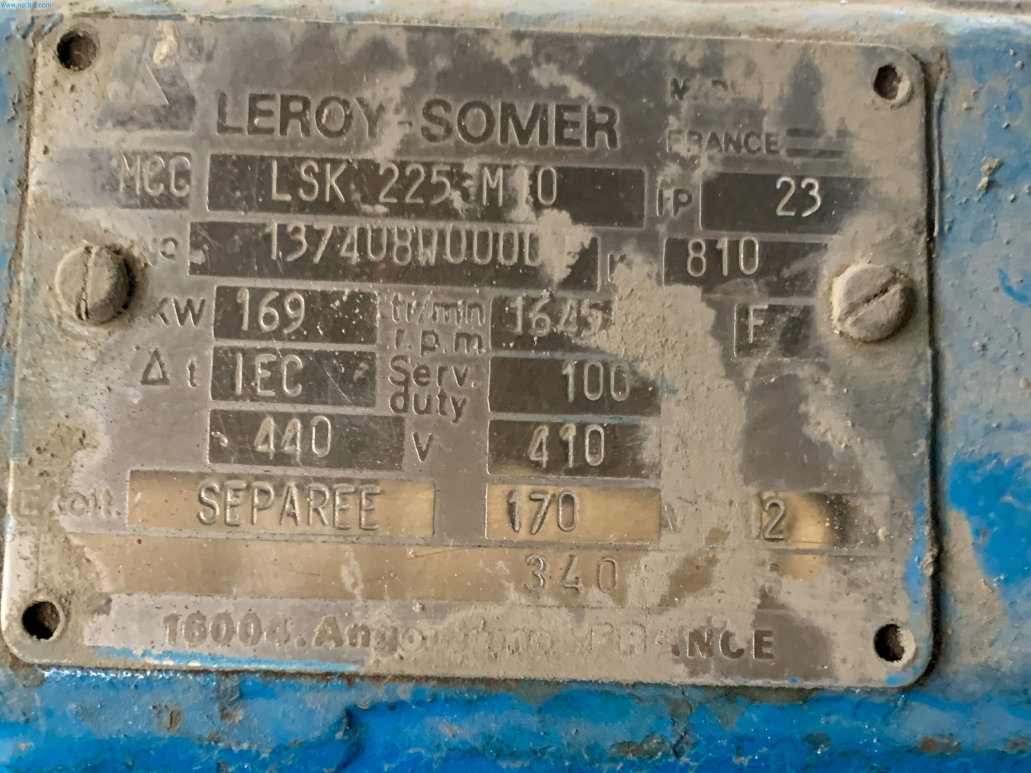 Sale of a complete warehouse of machinery for the glass industry in Spain-3