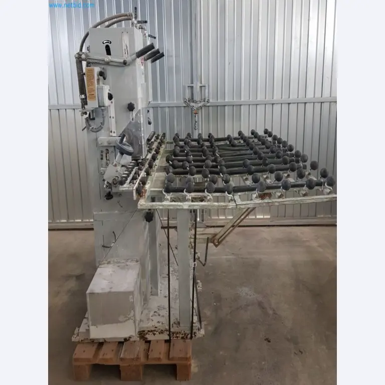 Sale of a complete warehouse of machinery for the glass industry in Spain-7