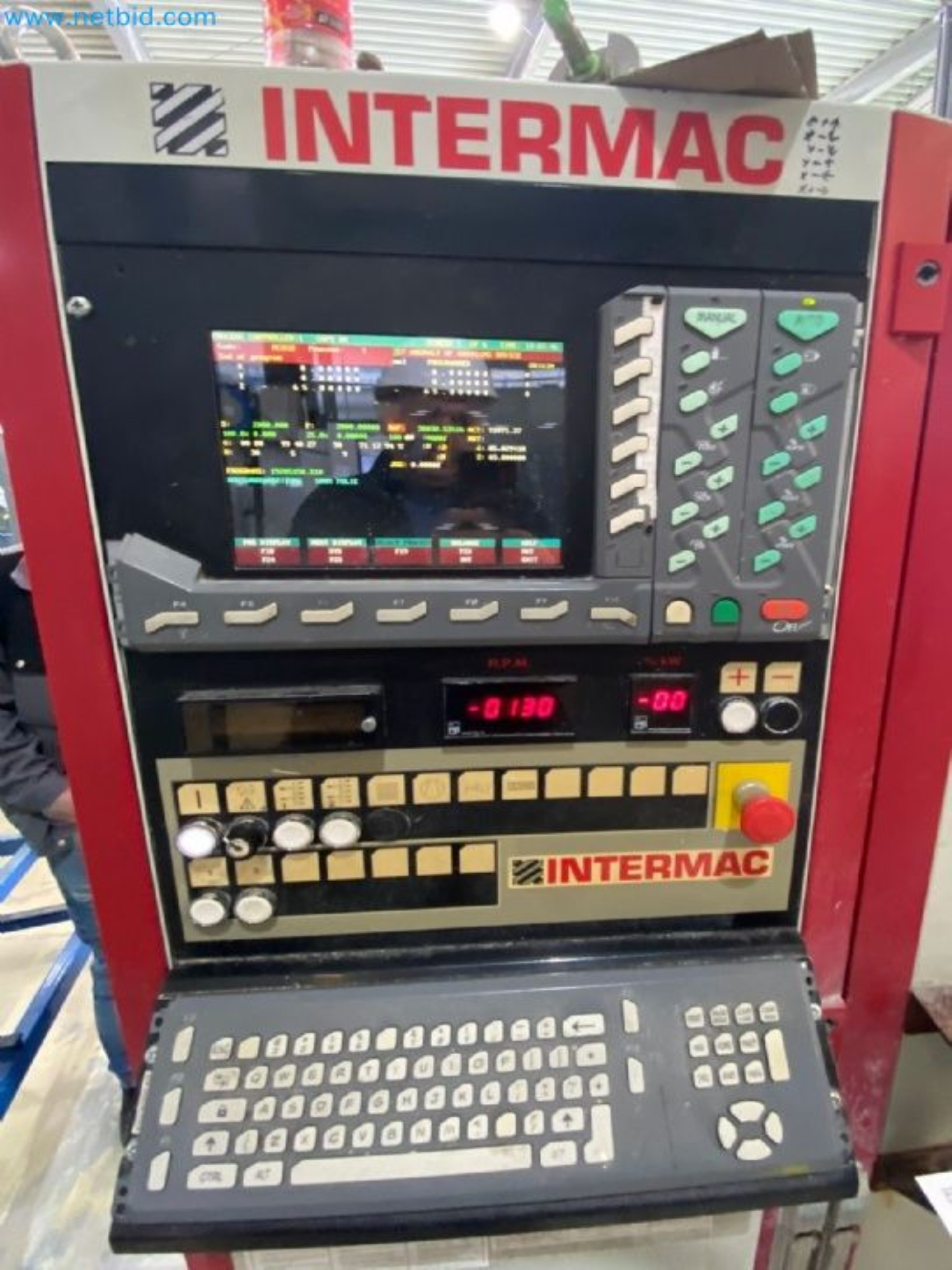 Sale of a complete warehouse of machinery for the glass industry in Spain-2