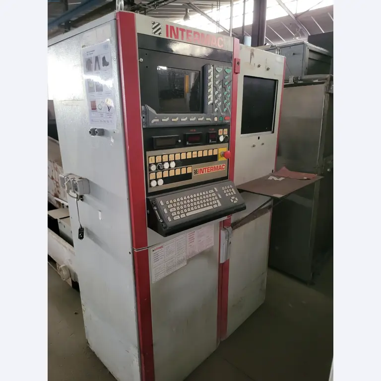 Sale of a complete warehouse of machinery for the glass industry in Spain-9