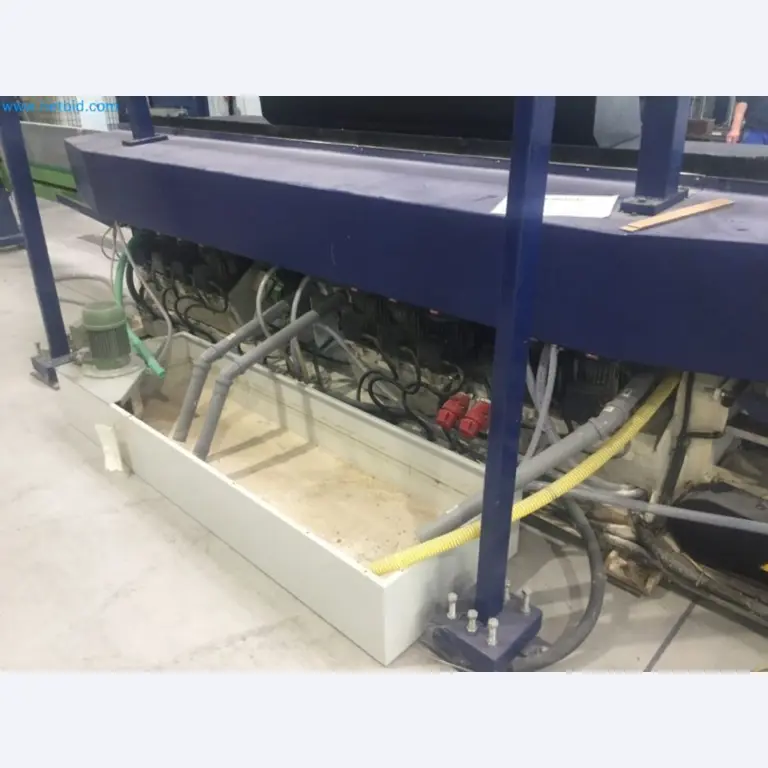 Sale of a complete warehouse of machinery for the glass industry in Spain-3