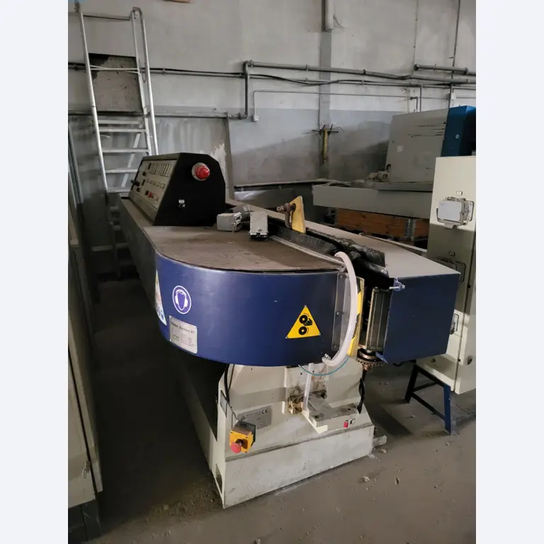 Sale of a complete warehouse of machinery for the glass industry in Spain-6