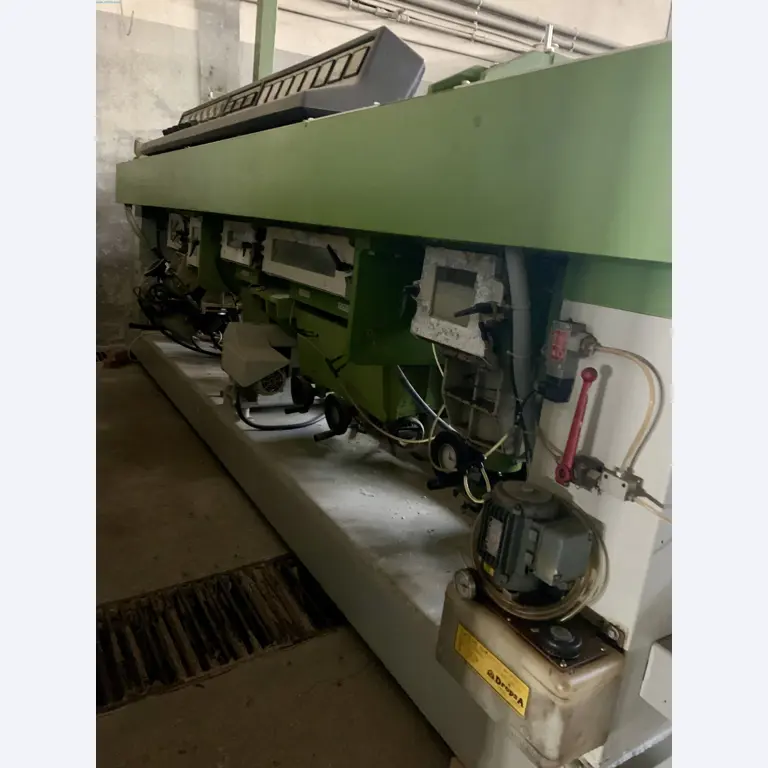 Sale of a complete warehouse of machinery for the glass industry in Spain-12