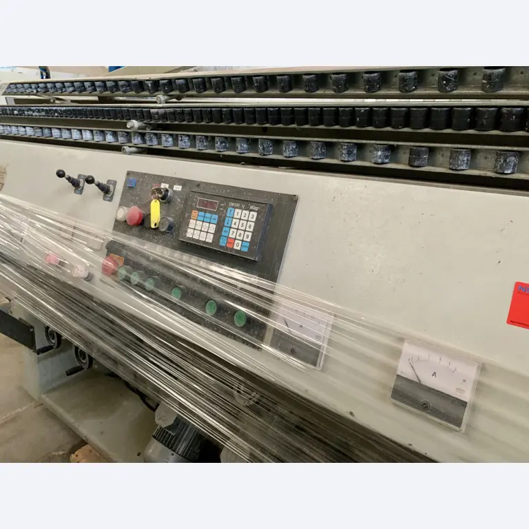 Sale of a complete warehouse of machinery for the glass industry in Spain-2