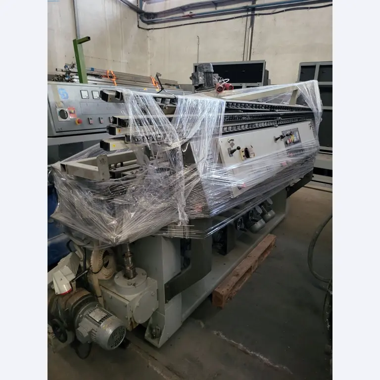 Sale of a complete warehouse of machinery for the glass industry in Spain-4