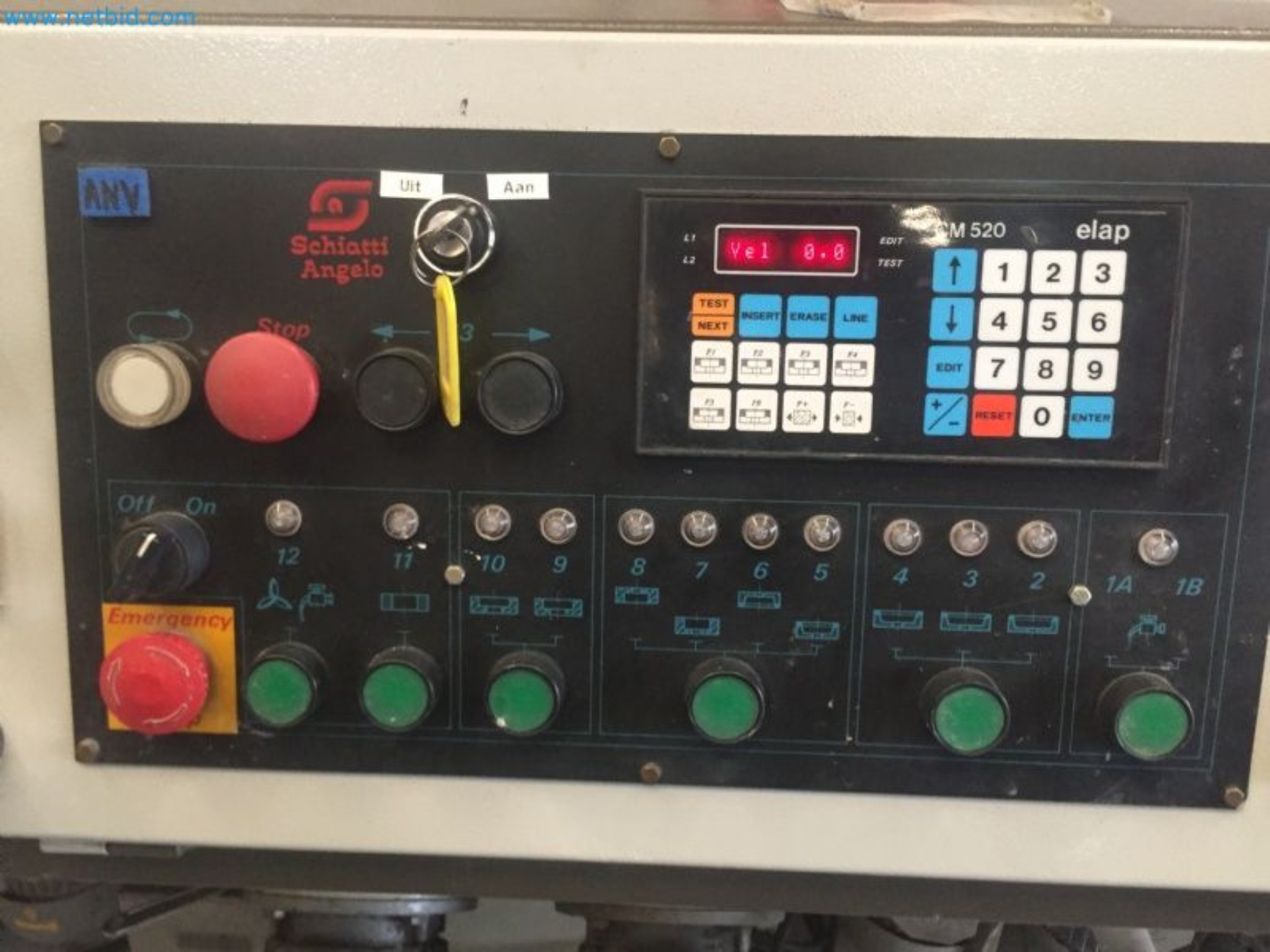 Sale of a complete warehouse of machinery for the glass industry in Spain-9