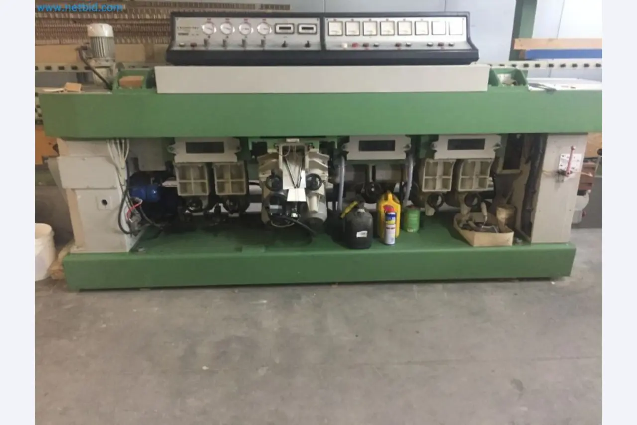 Sale of a complete warehouse of machinery for the glass industry in Spain-1