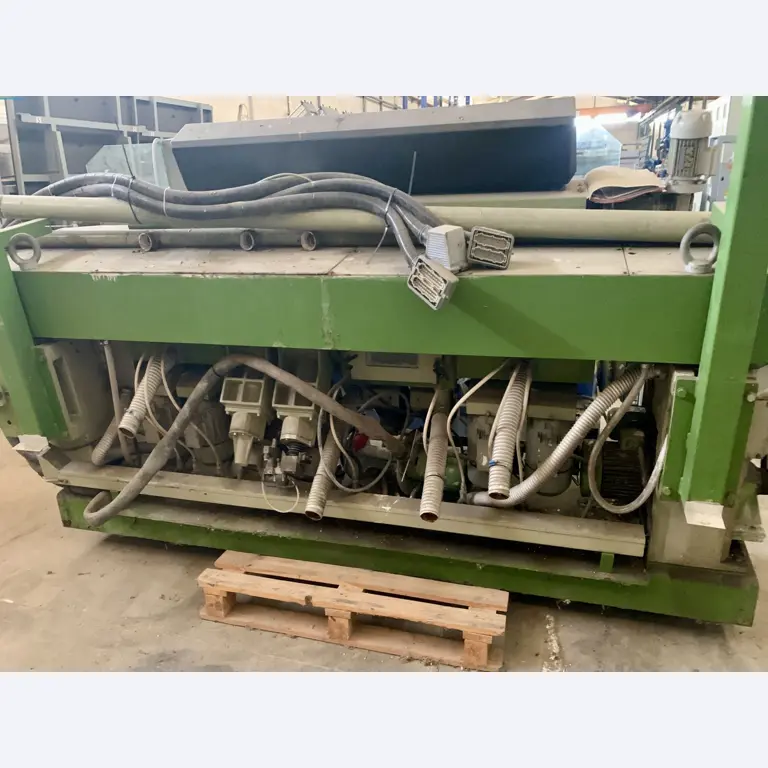 Sale of a complete warehouse of machinery for the glass industry in Spain-4