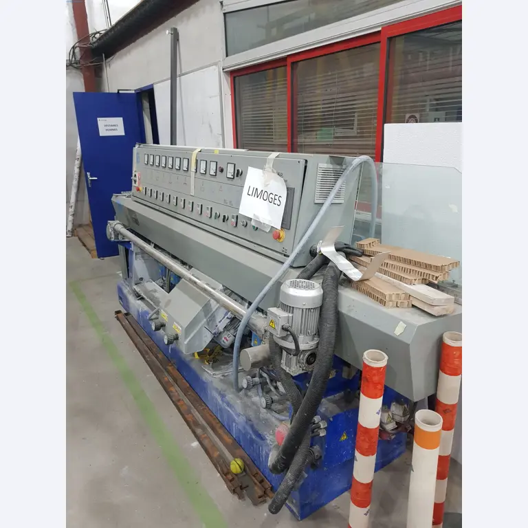 Sale of a complete warehouse of machinery for the glass industry in Spain-3