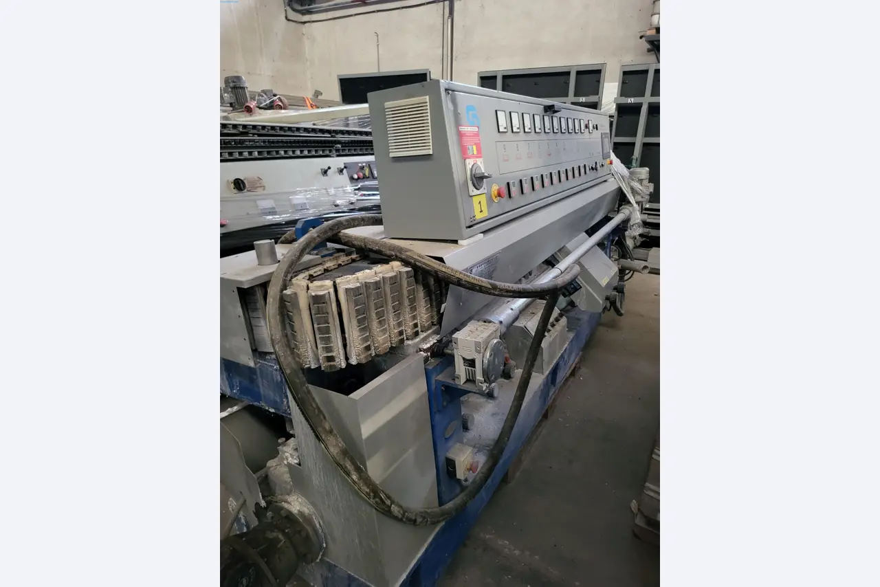 Sale of a complete warehouse of machinery for the glass industry in Spain-2