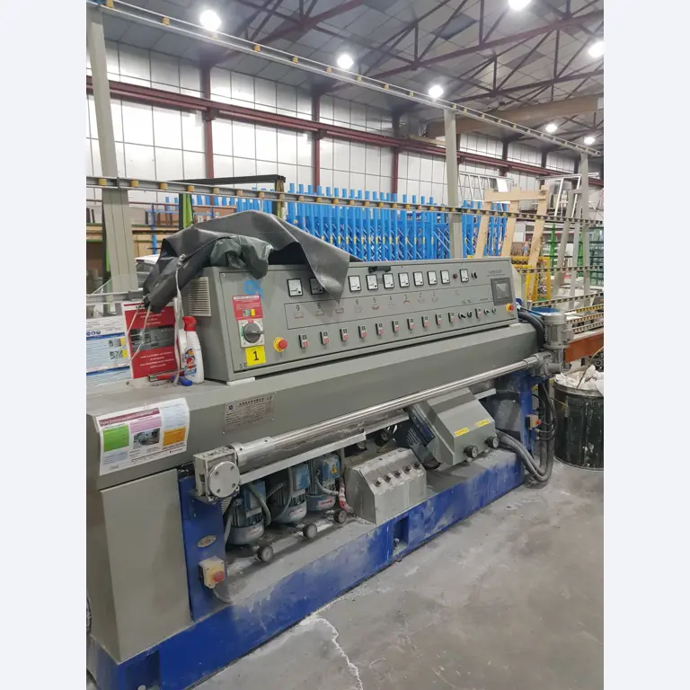 Sale of a complete warehouse of machinery for the glass industry in Spain-5