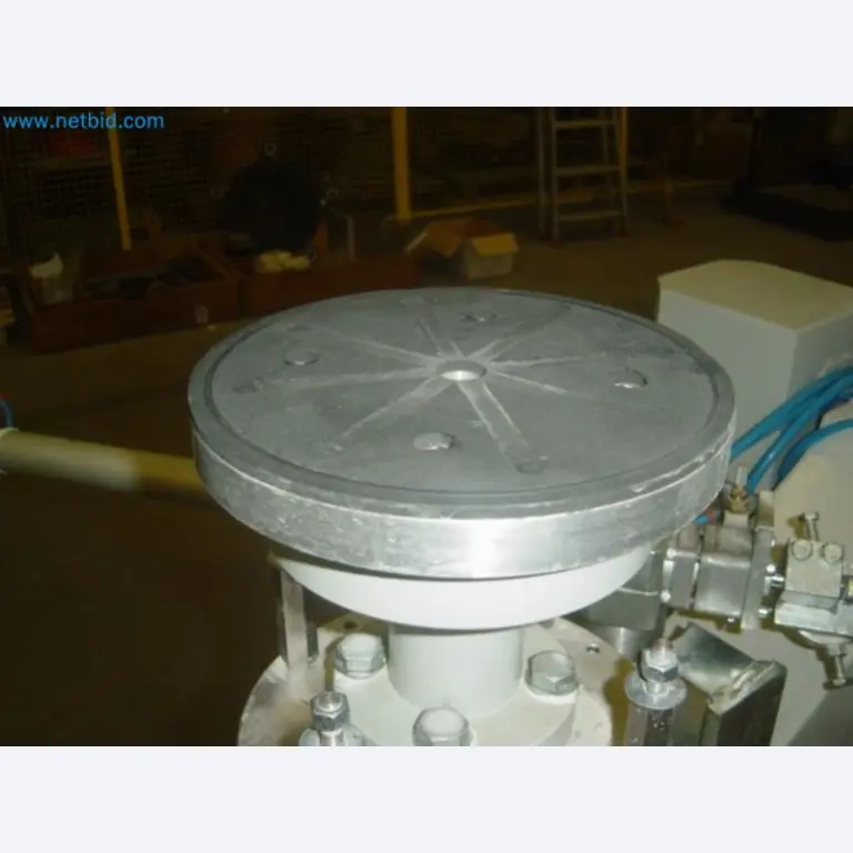 Sale of a complete warehouse of machinery for the glass industry in Spain-4